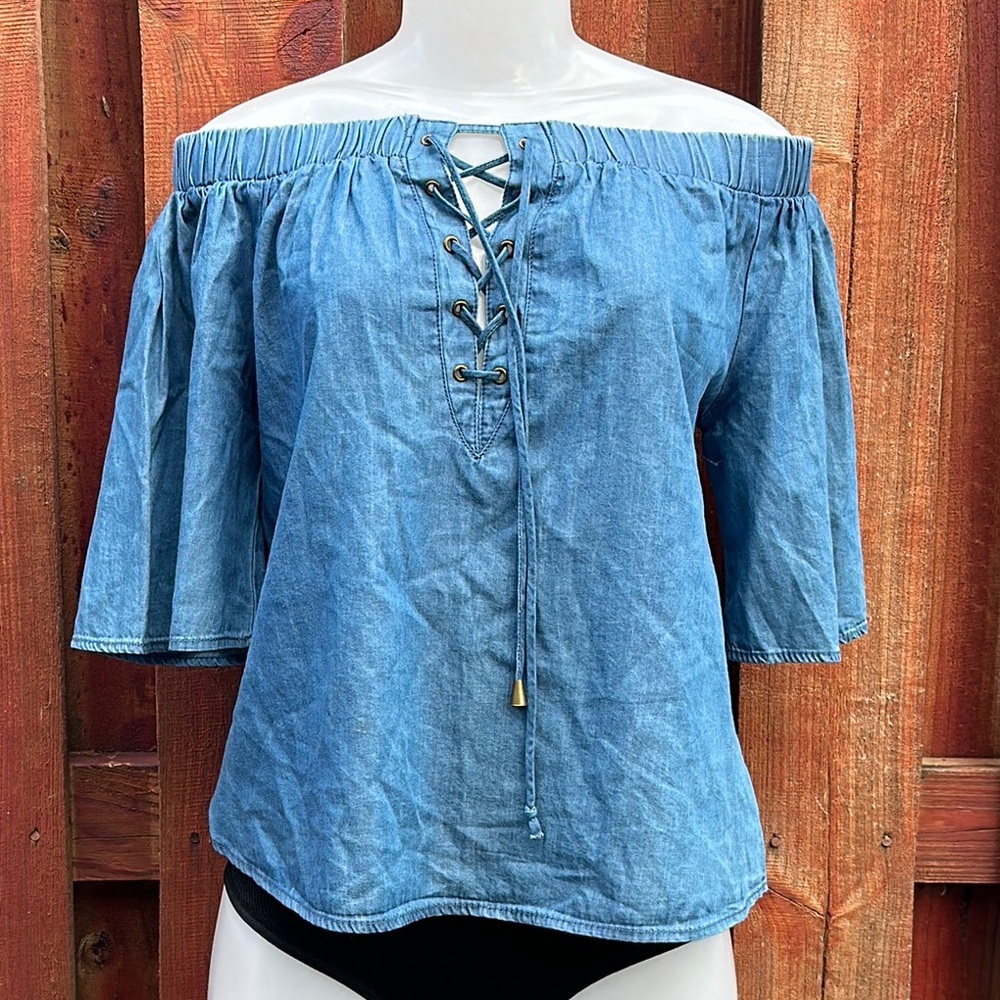 Speed Limit Blue Off-Shoulder Denim Top Size M